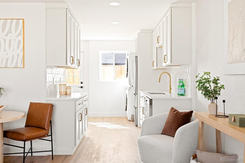 762 Dahlia St, Denver, CO 80220