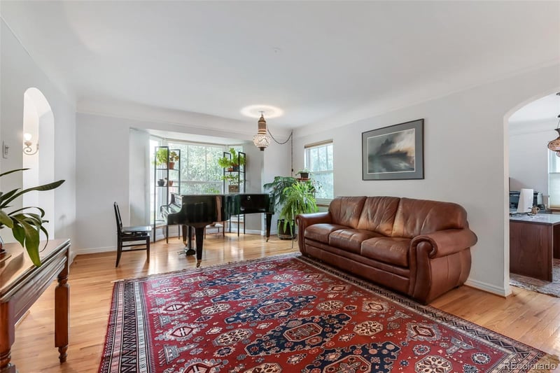 2520 Locust St, Denver, CO 80207