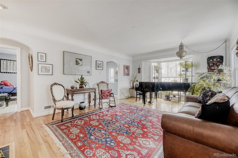 2520 Locust St, Denver, CO 80207