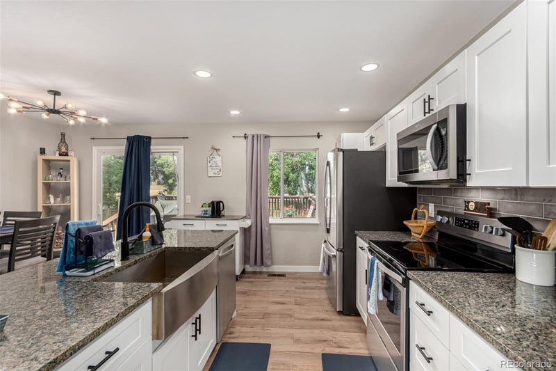 21550 Alamo Pl, Centennial, CO 80015