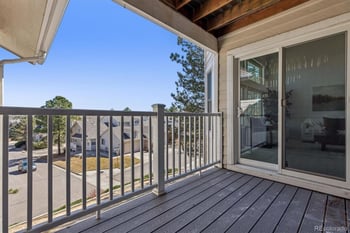 9320 Miles Dr, Lone Tree, CO 80124