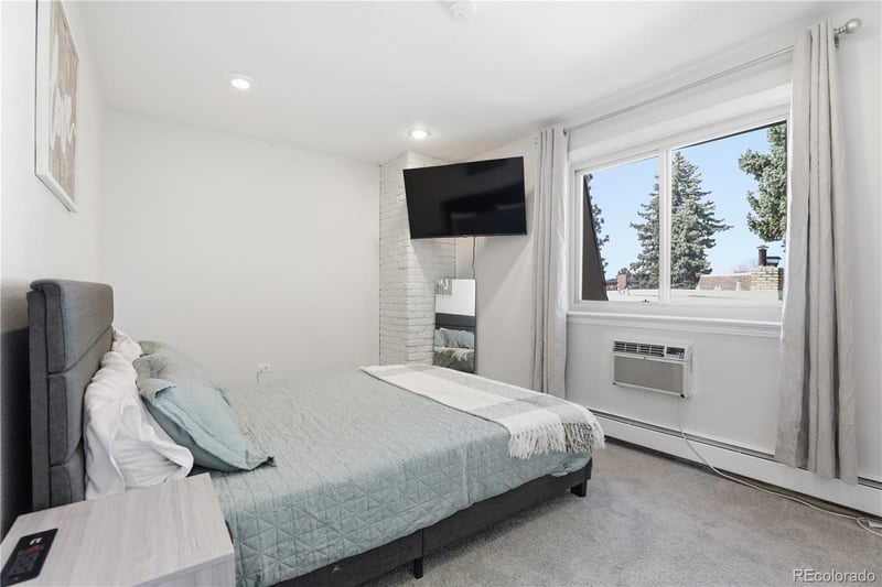 1390 Everett Ct #209, Lakewood, CO 80215