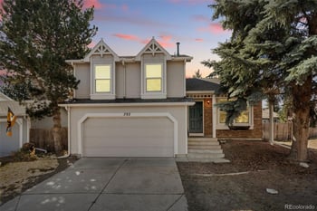 392 Fir Ln, Broomfield, CO 80020