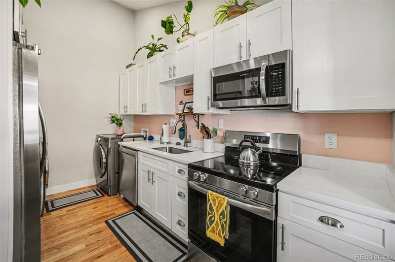 972 Miller St, Lakewood, CO 80226