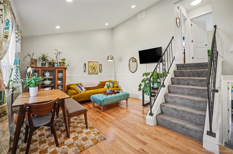 972 S Miller St, Lakewood, CO 80226