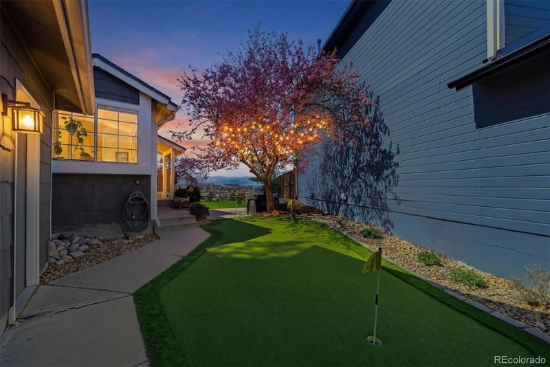 508 Longfellow Ln, Highlands Ranch, CO 80126