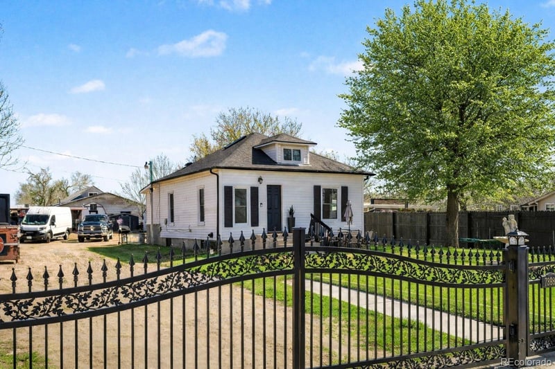 7398 Kearney St, Commerce City, CO 80022