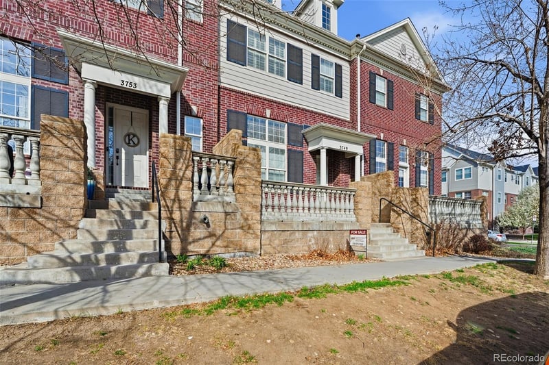 3749 Dayton Way, Aurora, CO 80014