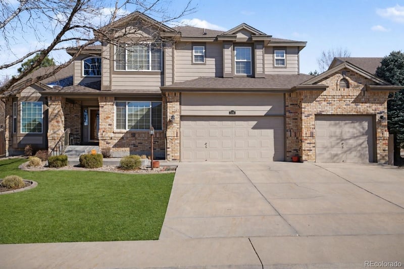 5795 Danube Cir, Aurora, CO 80015