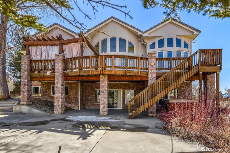 7317 Valdai Cir, Aurora, CO 80016