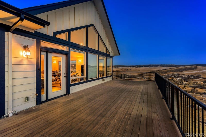 5425 Country Club Dr, Larkspur, CO 80118