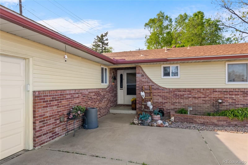 2408 Bandelier Dr, Colorado Springs, CO 80910