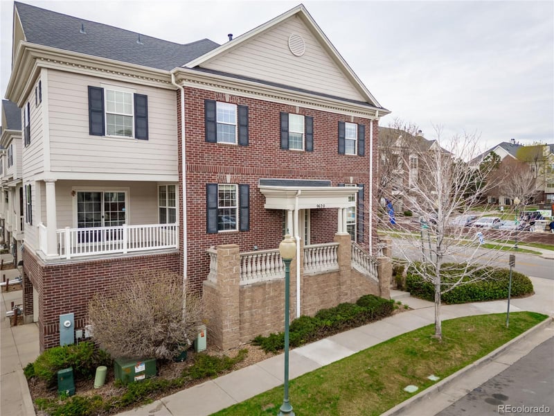 9620 Kent Pl, Aurora, CO 80014