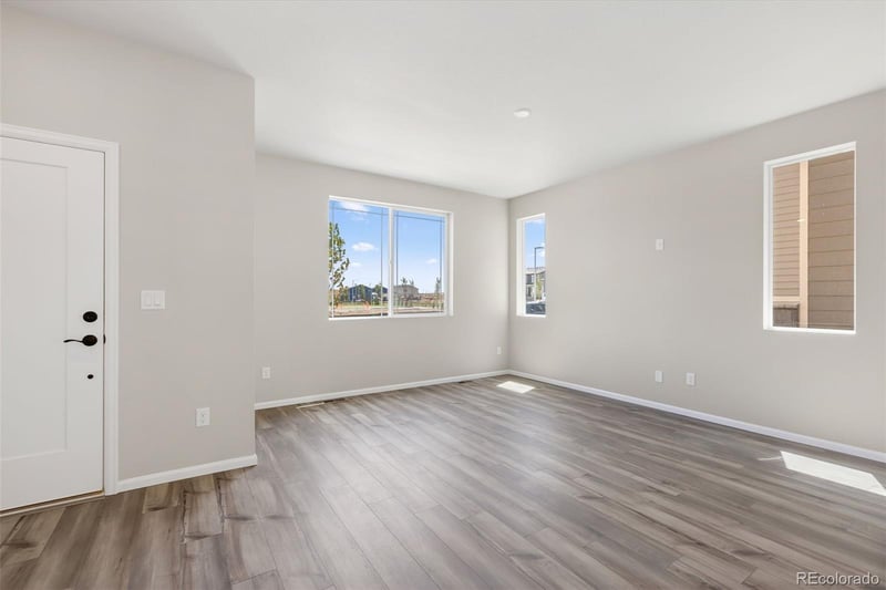 5321 Elk St, Aurora, CO 80019