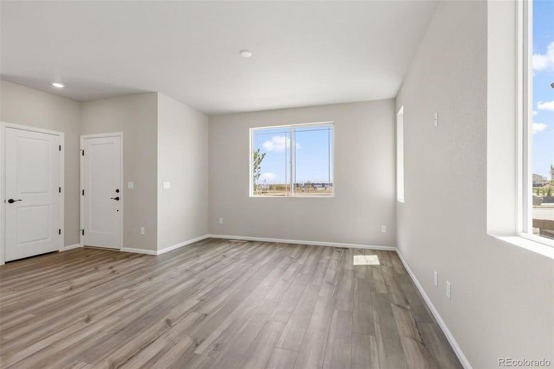 5321 Elk St, Aurora, CO 80019