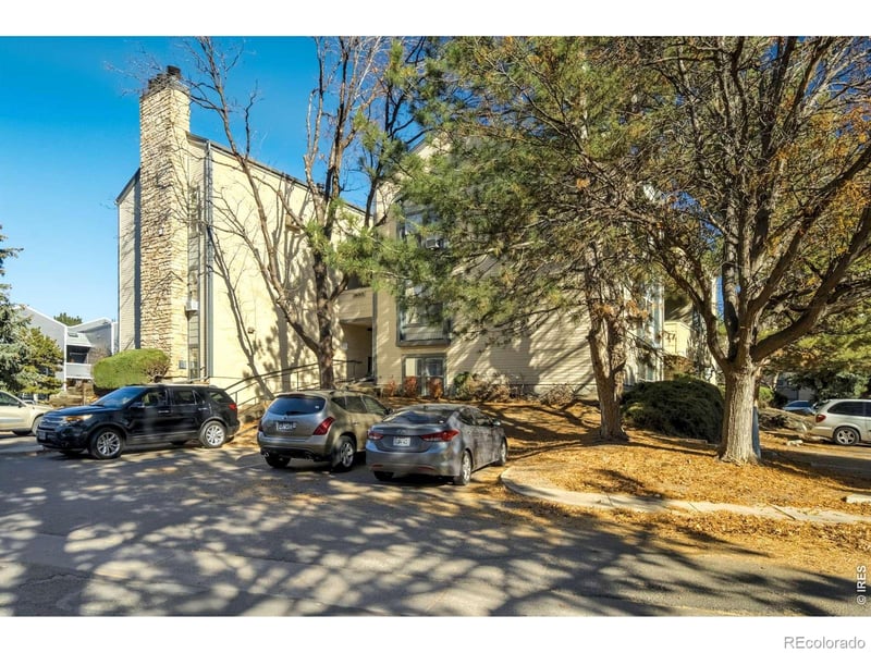 16001 Alaska Pl #1, Aurora, CO 80017