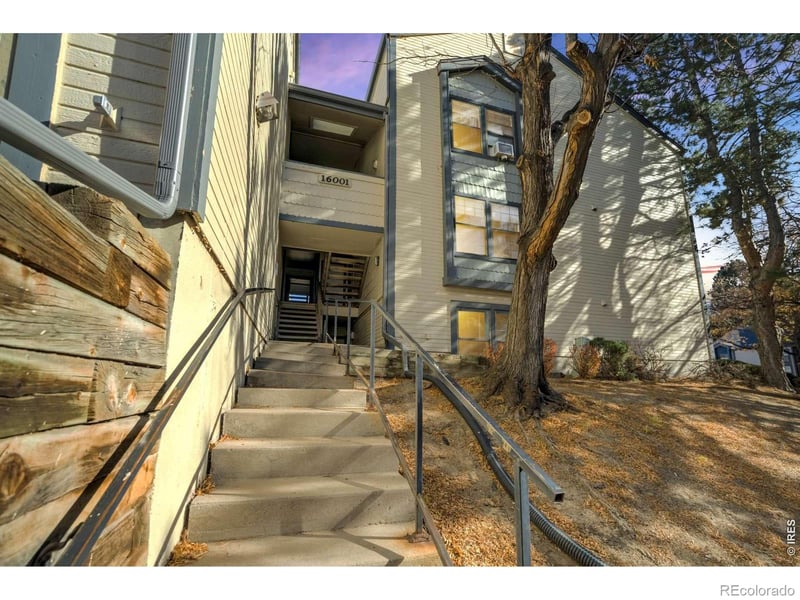 16001 Alaska Pl #1, Aurora, CO 80017