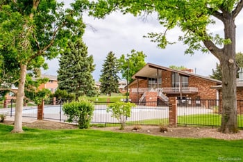 9138 Nassau Ave, Denver, CO 80237