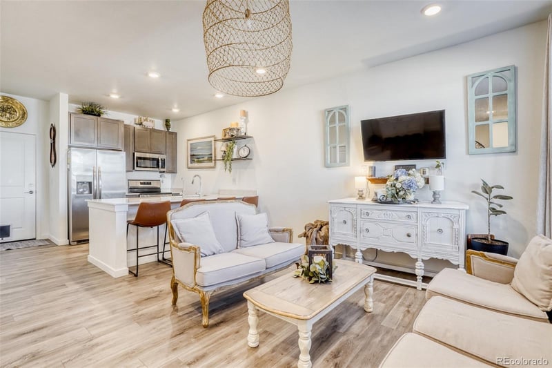 2003 Gold Bug Way, Aurora, CO 80018