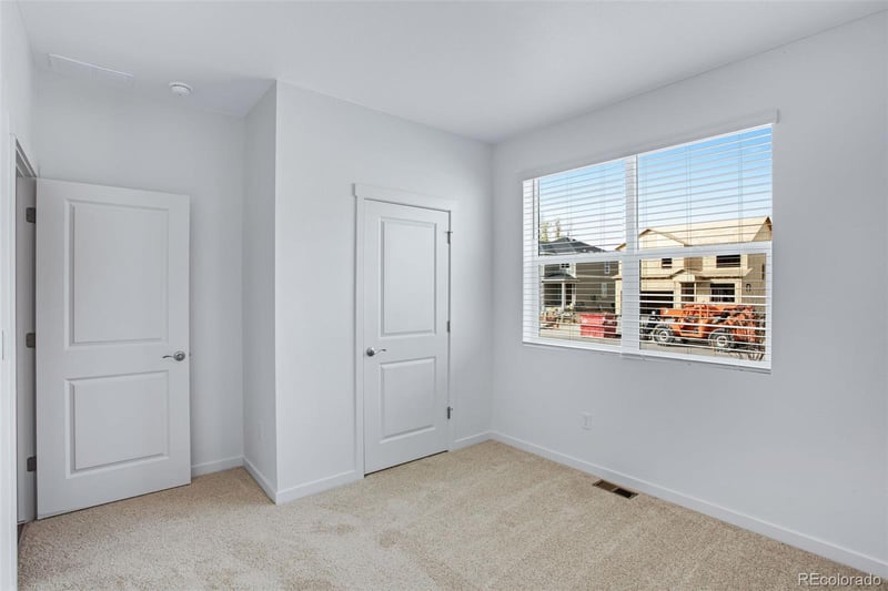 1715 Knobby Pine Dr, Fort Collins, CO 80528