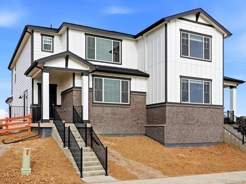 2233 164th Ave, Thornton, CO 80602