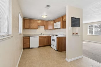 665-671 Miller Ct, Lakewood, CO 80215