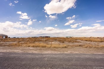 20 Hahns Peak Ave, Pueblo West, CO 81007