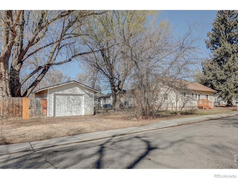 655 Albany Ave, Loveland, CO 80537