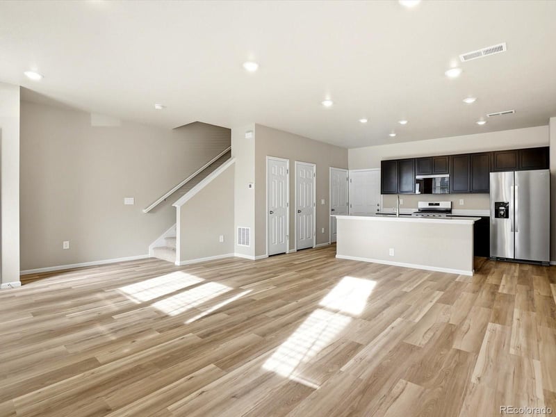 21244 65th Dr, Aurora, CO 80019