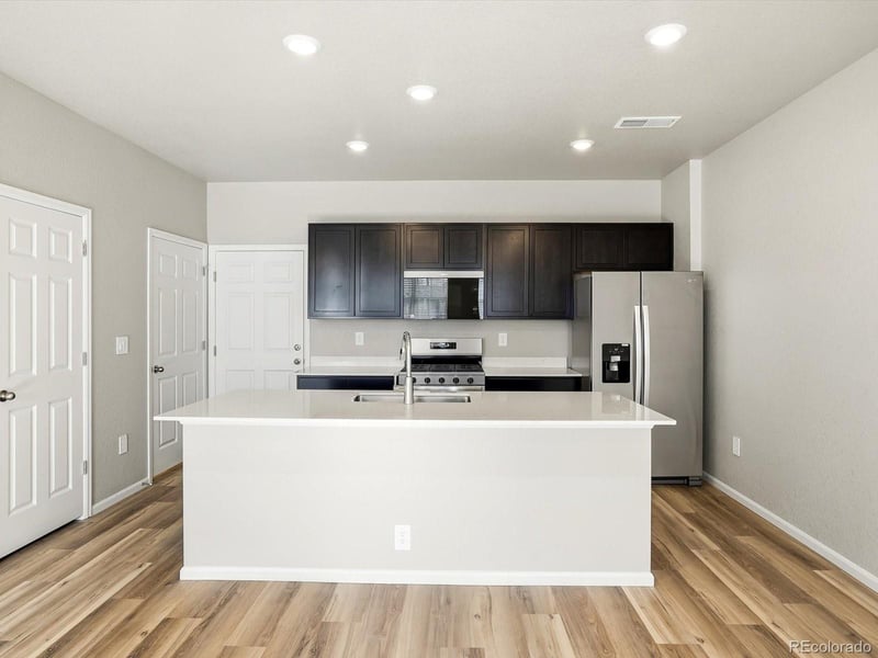 21244 65th Dr, Aurora, CO 80019