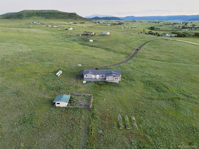 11100 Haskel Creek Rd, Larkspur, CO 80118