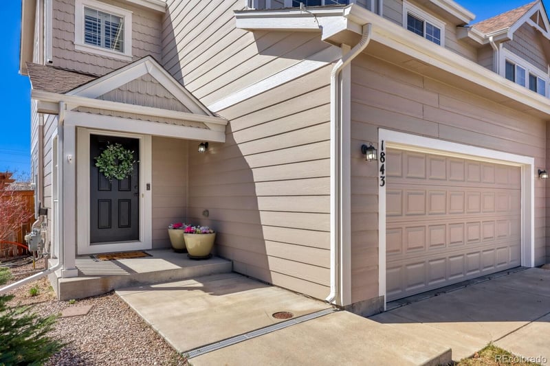 1843 Blue Oak Ct, Castle Rock, CO 80104