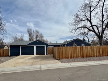 6865 55th Pl, Arvada, CO 80002