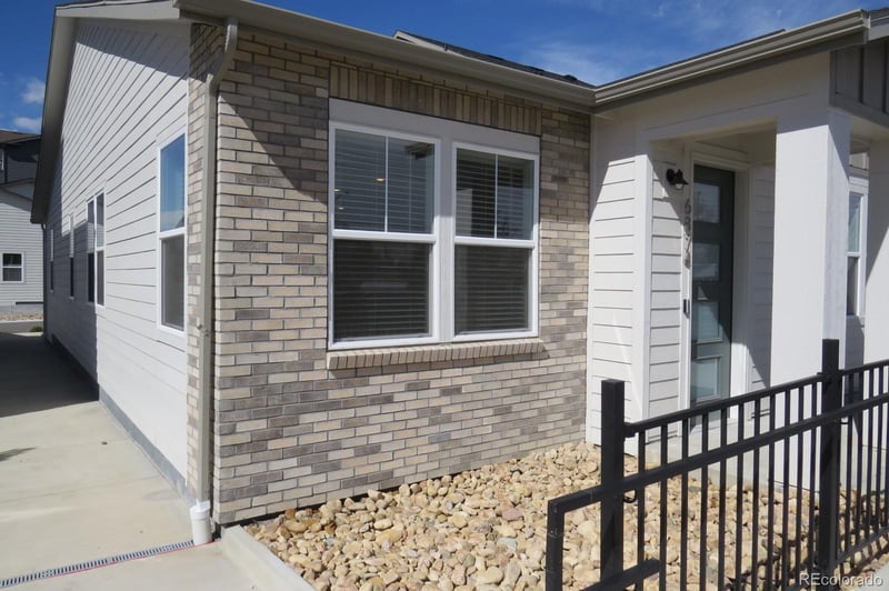 6874 Zuni Ct, Denver, CO 80221