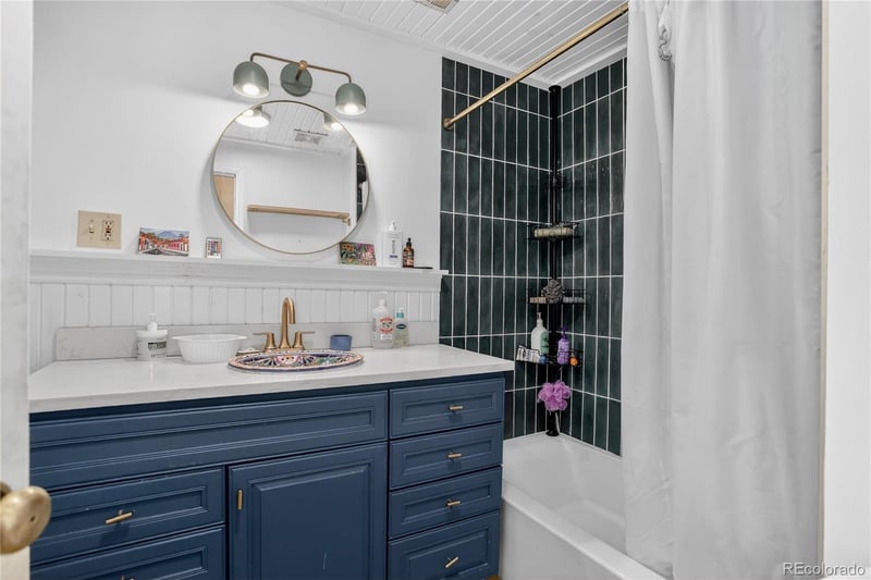 1962 Logan St, Denver, CO 80210