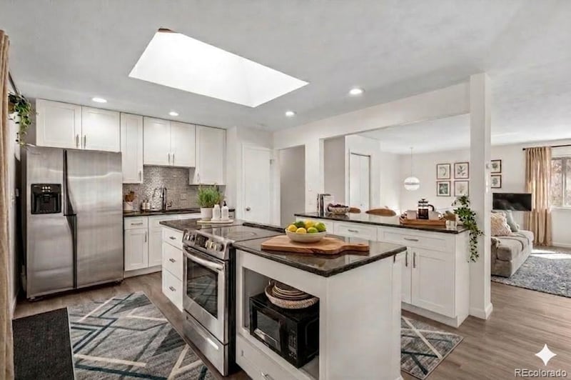 2921 Downing St, Englewood, CO 80113