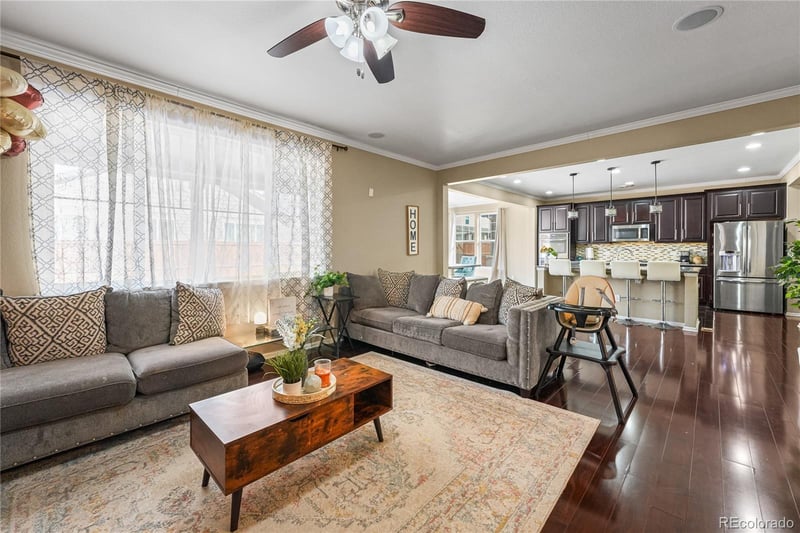 25503 5th Ave, Aurora, CO 80018