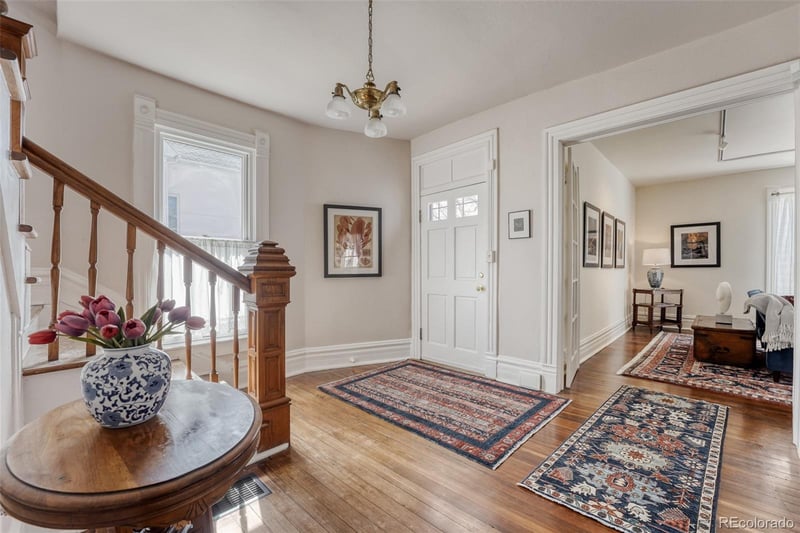 920 Olive St, Denver, CO 80220