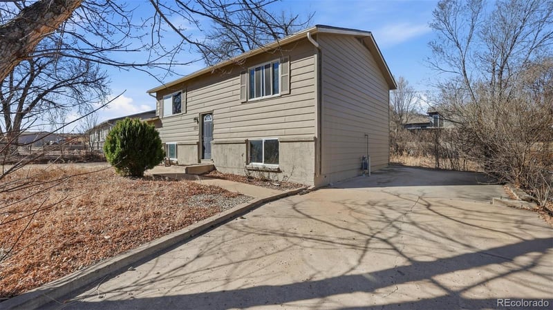 1310 Burnham St, Colorado Springs, CO 80906