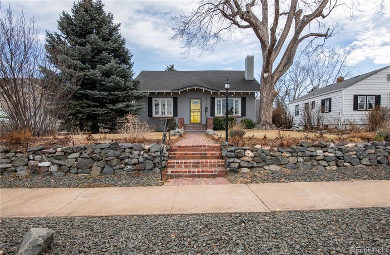 2710 Grant St, Englewood, CO 80113