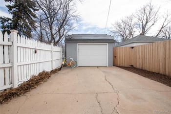 2710 Grant St, Englewood, CO 80113