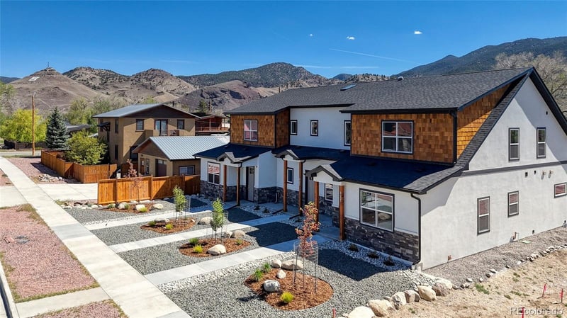 327 Palmer St, Salida, CO 81201