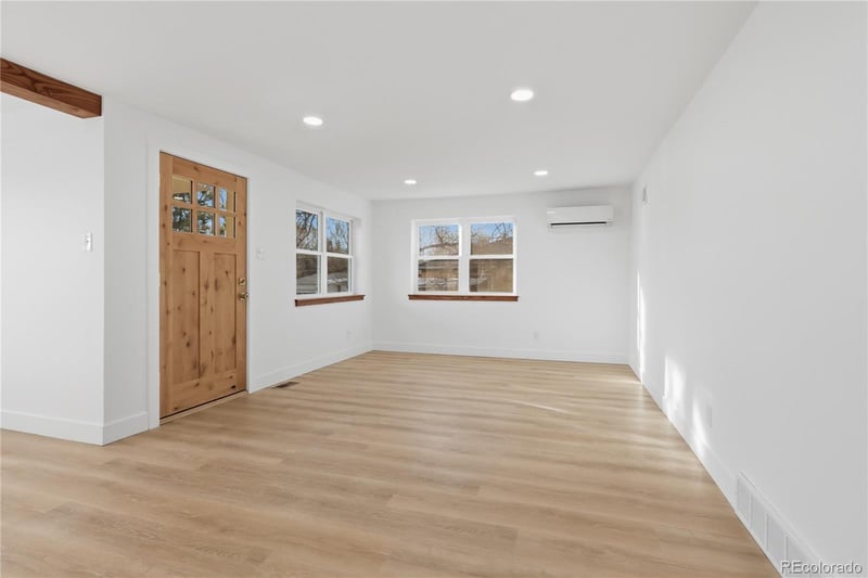 2115 Upham St, Lakewood, CO 80214