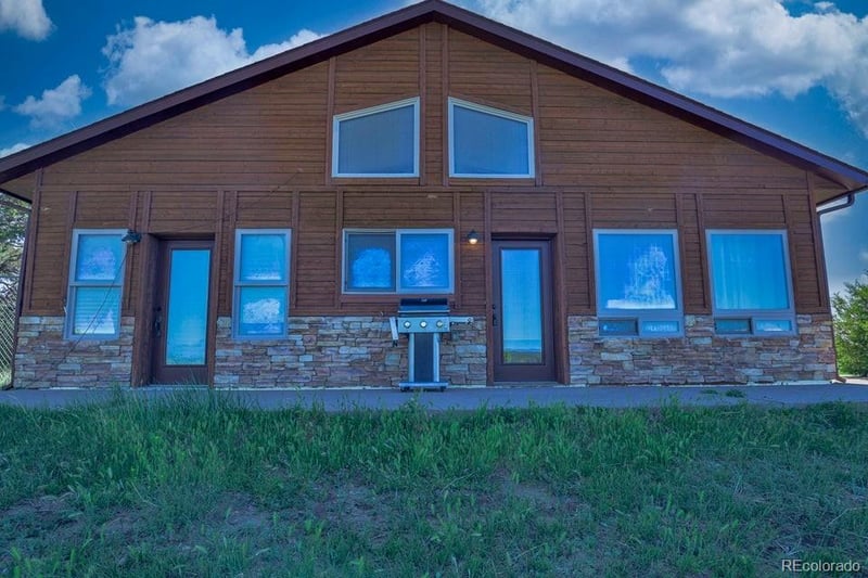 324 Chaps Ct, Walsenburg, CO 81089