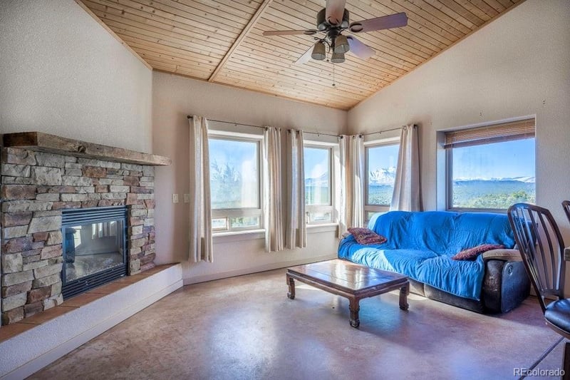 324 Chaps Ct, Walsenburg, CO 81089