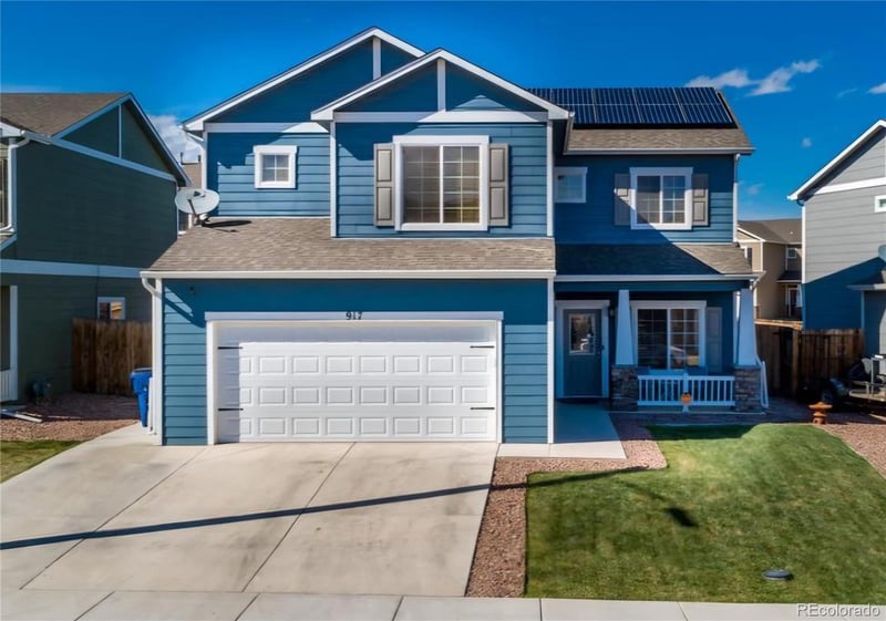 917 Silverqueen Rd, Pueblo, CO 81008