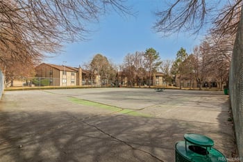 1863 Pitkin Cir #B, Aurora, CO 80017