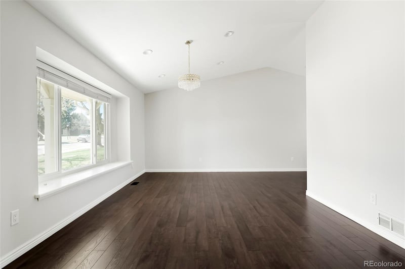 9757 Nova Ave, Littleton, CO 80127