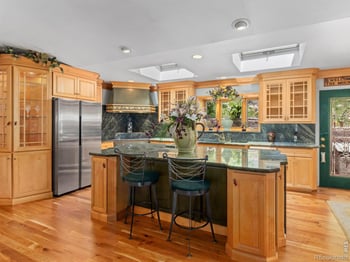 189 Fishermans Ln, Glen Haven, CO 80532