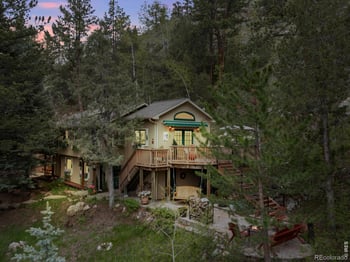189 Fishermans Ln, Glen Haven, CO 80532
